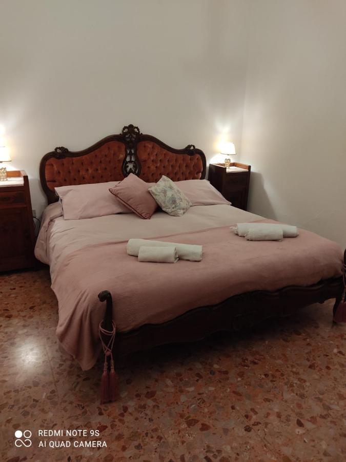 Holiday House I Colli Pisani Apartman Capannoli Kültér fotó