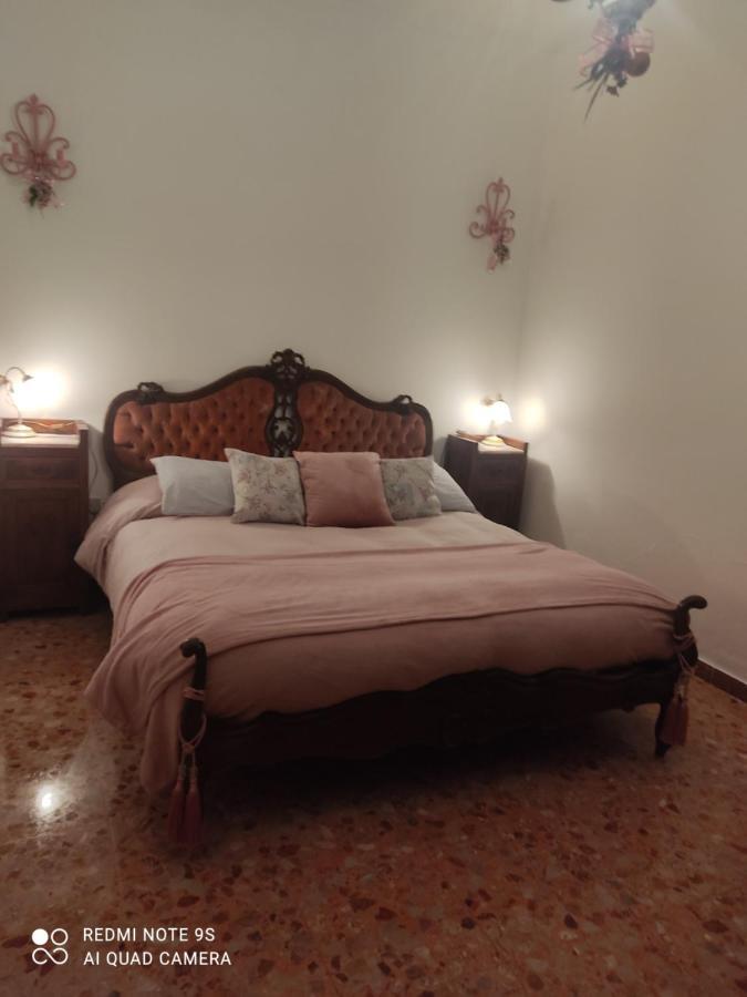 Holiday House I Colli Pisani Apartman Capannoli Kültér fotó