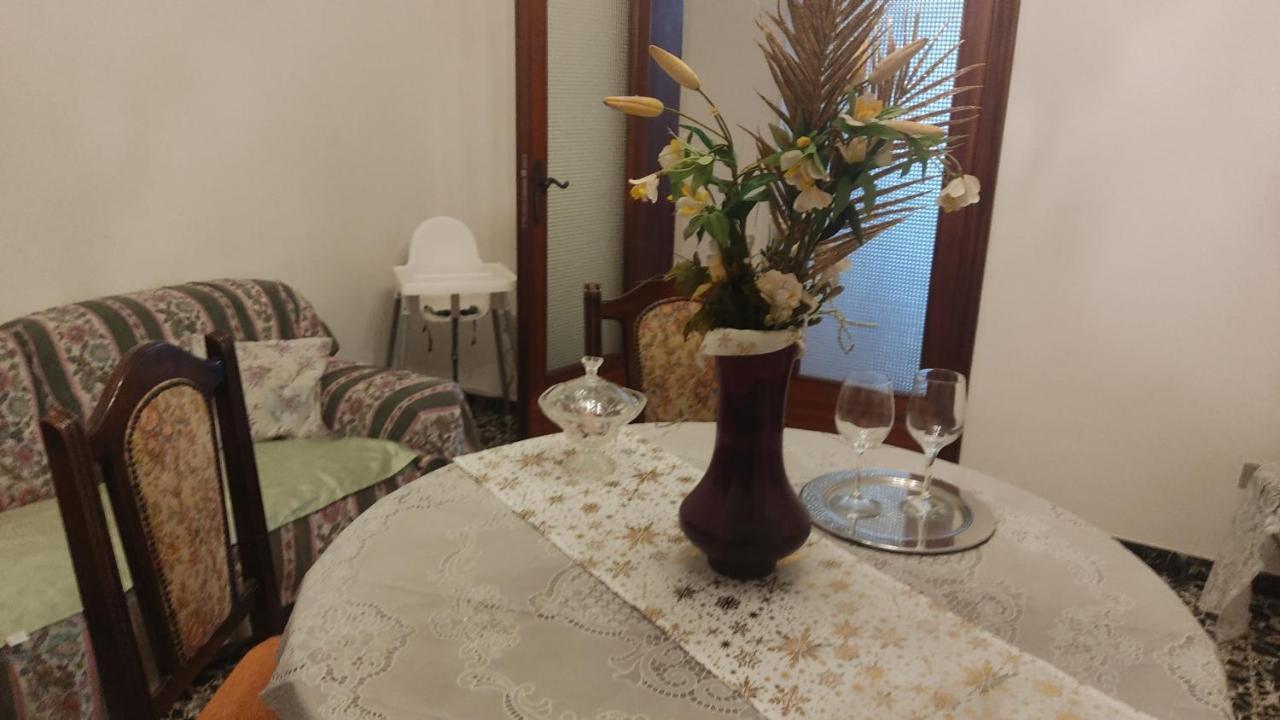 Holiday House I Colli Pisani Apartman Capannoli Kültér fotó