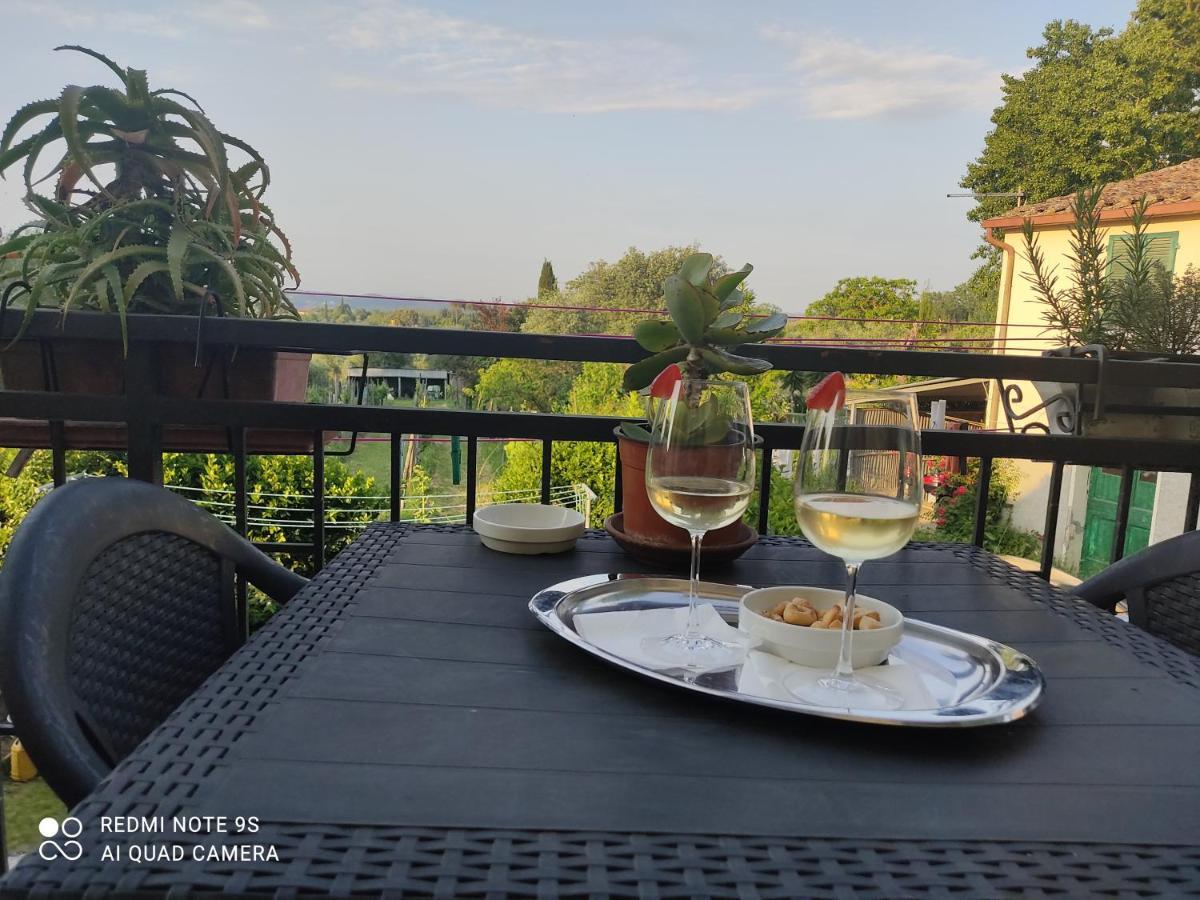 Holiday House I Colli Pisani Apartman Capannoli Kültér fotó