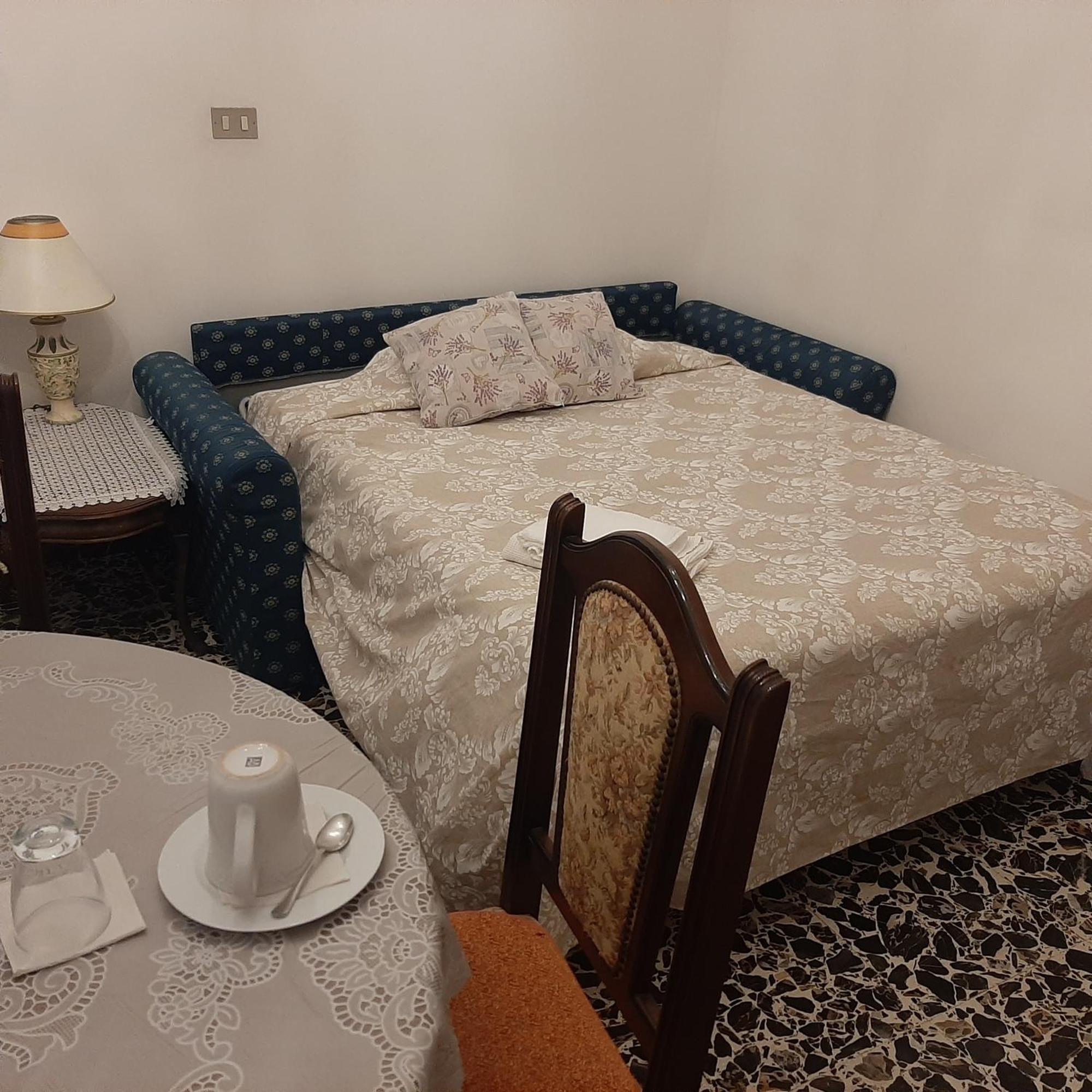 Holiday House I Colli Pisani Apartman Capannoli Kültér fotó